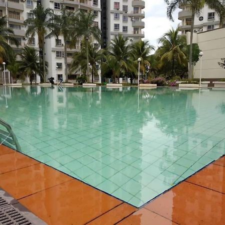 The Whale - Bayview - Pool Open Lejlighed Port Dickson Eksteriør billede